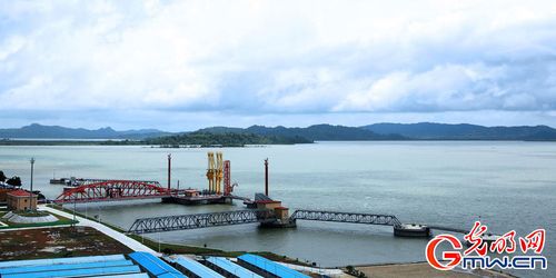 缅甸马德岛:昔日小岛变身现代化海港