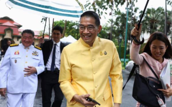 泰国前总理他信会见一些缅甸武装组织