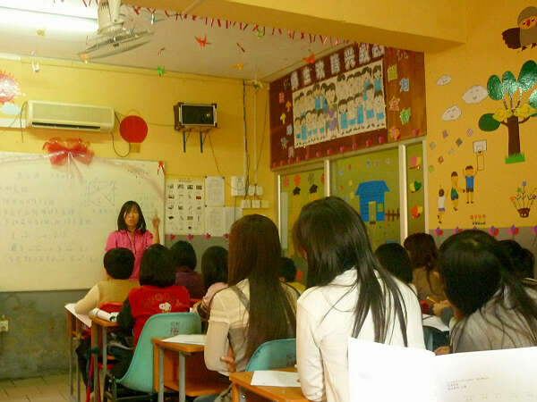 东方语言与商业中心开展“课堂教学实践与探究”活动