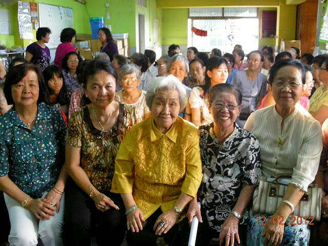 愉快的聚会——记缅华妇女协会聚会日（周 佳）