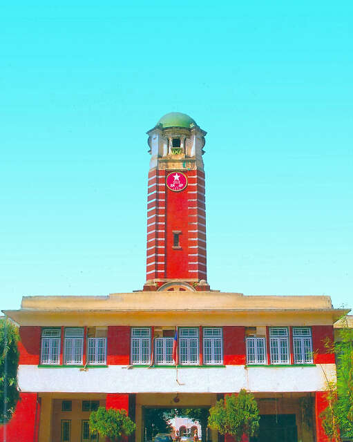 《华中钟楼》《华中校友欢聚》诗二首（洛杉矶 谭月英）