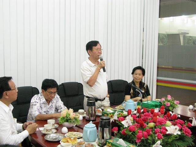 香港镜报报社代表团访问缅甸华商商会