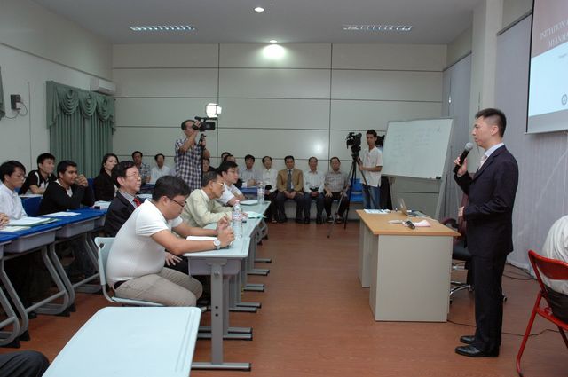 暨南大学缅中MBA项目举行首期班开学典礼