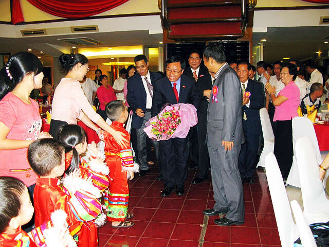 缅华各界庆祝中华人民共和国成立63周年