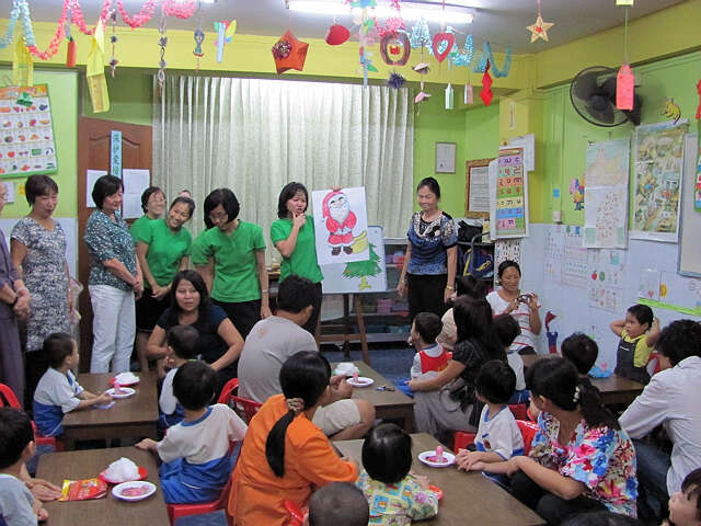 缅华妇协教育中心亲子手工 有你 有我 参与快乐（卢晓静）