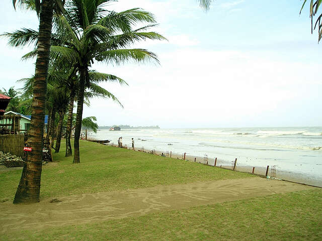 让我们到昌达海滩去（作者；毛莫都） 九里香译