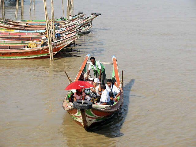 缅甸支教随记(17)夜游仰光河