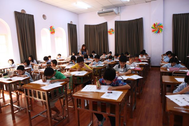 福星孔子课堂与Total学校联合举办YCT考试