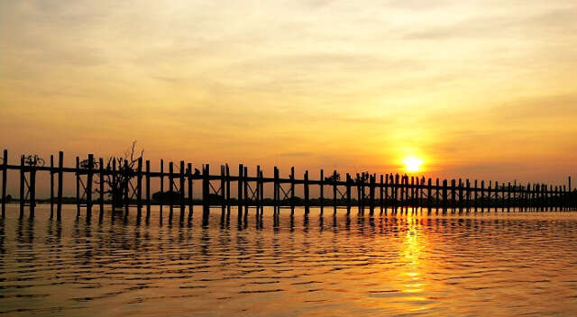 世界上最长的柚木桥（王子瑜）