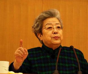 《你，如果是女人》……吴仪