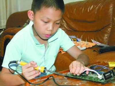 惠州11岁中学生，被聘为特约工程师进行专项研发