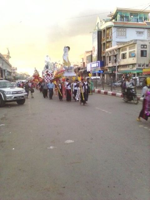 东枝的直桑岱点灯节(东枝 伊江树)