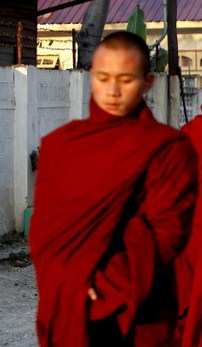 小村的和尚（朱徐佳  洛杉矶）