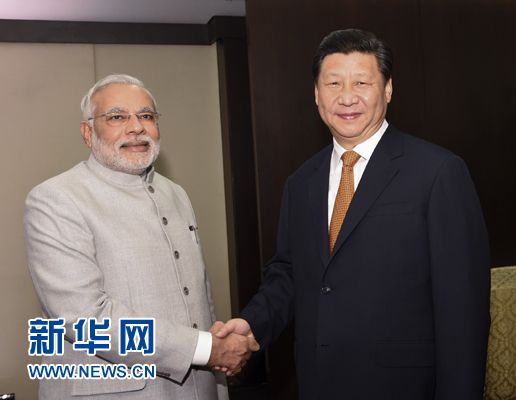 习近平会见印度总理莫迪