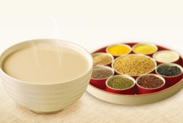 豆浆食谱：各种消暑，减肥豆浆做法以及功效！