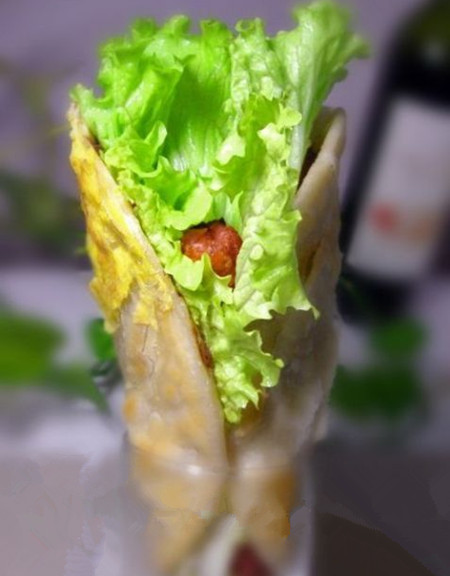 鸡蛋灌饼有什么难的，3分钟就可以DIY一个