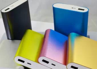 充电宝抽查无一合格含三星小米 揭开电池真相