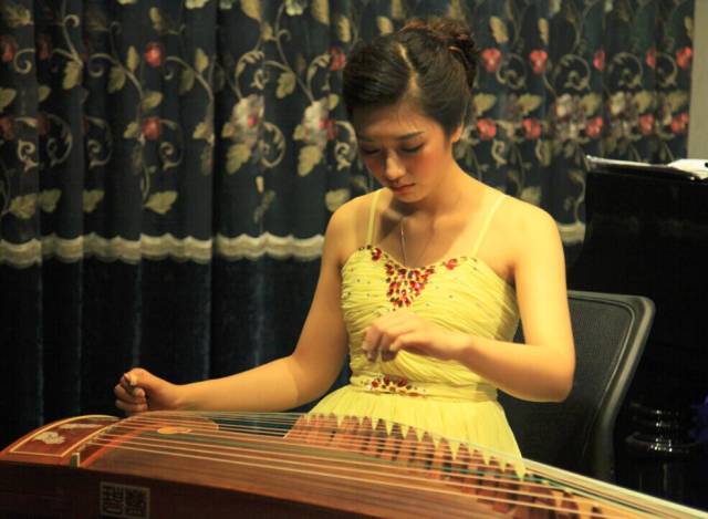 红颜哭损残年，荒城倾颓梨园——古筝协奏曲《长安乱.玄礼心事》