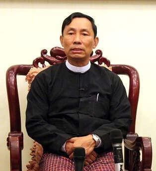 联邦议会议长敦促国家总统尽快举行六方会谈 （华轩）