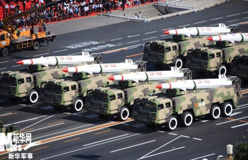 日认为中国邀安倍阅兵欺负人：炫耀武力吓唬日本