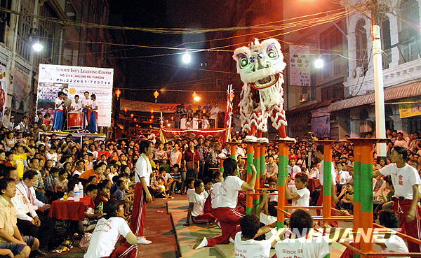 佳节思乡吟之二 广东庙前广东街（倩兮）