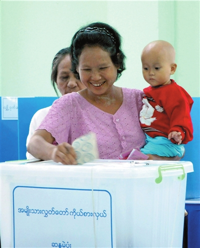 临时户口申报者可在两个月内办理投票权 （华轩）