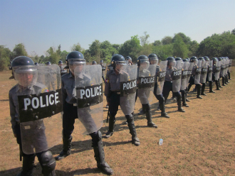 仰光与曼德勒加强治安措施 （华轩)