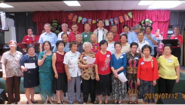 两行热泪…… 《为南加州南友联谊会成立廾一周年而作》倩兮