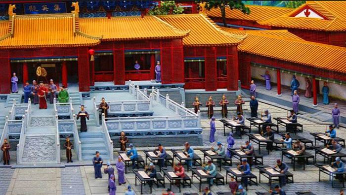 在中国被妖魔化的科举 却是英国文官选拔制度蓝本（毛佩琦）