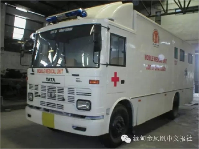 健康检查  移动医疗车  劳工部将为参保劳工提供医疗服务