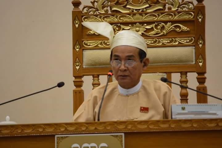 第二届人民议会第一次会议召开 (华轩)