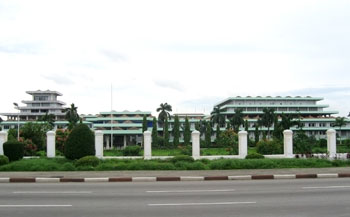 各省邦区议会正副议长人选出炉 （华轩）