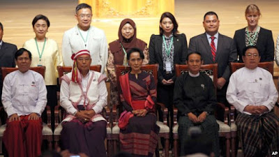 联合国为缅甸议会代表们开设培训 （华轩）
