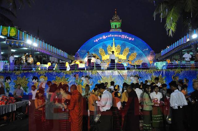 曼德勒泼水节花絮