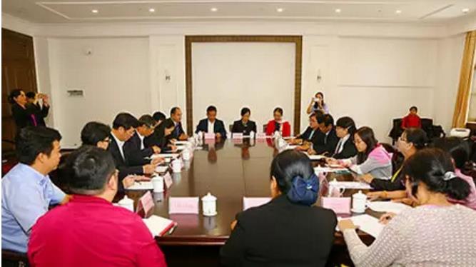 曼德勒大学代表团到访云南大学