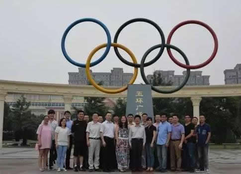 东盟与广西开展全方位体育合作 黄绍华赴缅甸国家游泳队执教