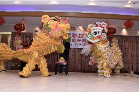 月上柳梢头，人约黄昏后 （记南加州缅华联谊会2017元宵迎春年宴）-丘文