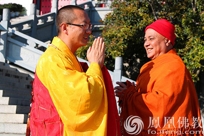 缅甸高僧代表团访问崇圣寺 传承“胞波”情谊