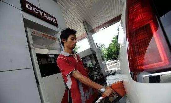 成品油业协会关于国内成品油被企业垄断的回答