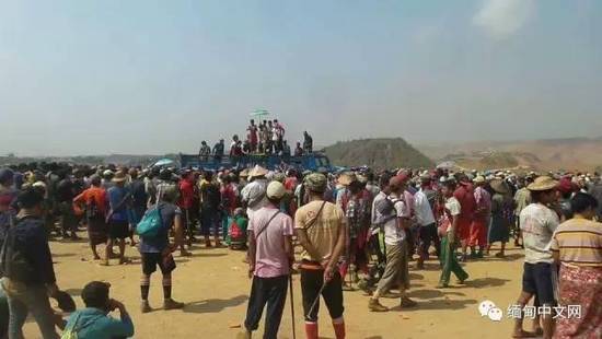 缅甸现巨大玉原石 上千人严密看管