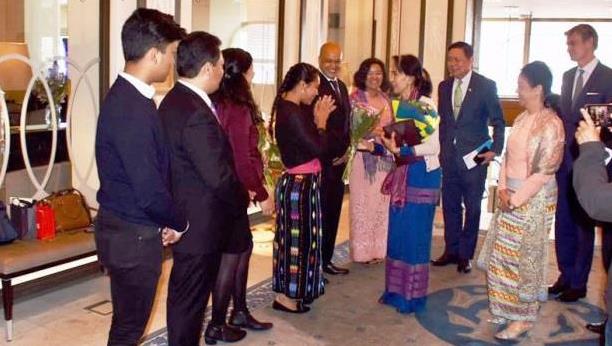 昂山素季抵达瑞典进行为期两天的访问