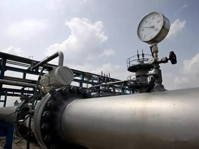 新进口液化天然气草案起草 私营企业可参与分销