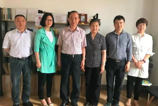 中国前驻缅甸、泰国特命全权大使管木先生一行到访周边外交研究中心和缅甸研究院