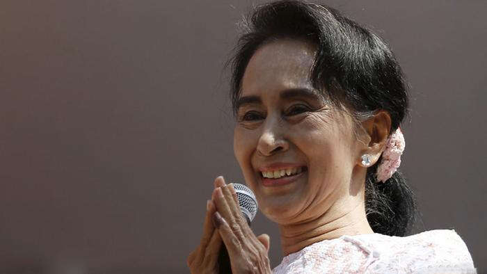 杜昂山素季所讲的“图书馆文化”-伊江树