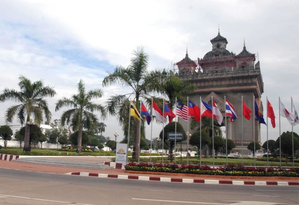 老挝将修改贫困线标准