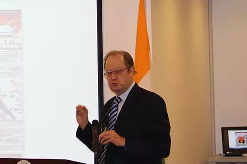 中印边界局势紧张，连印度专家都看不下去了，猛怼莫迪！