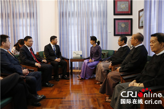 缅甸国务资政昂山素季会见中联部部长宋涛