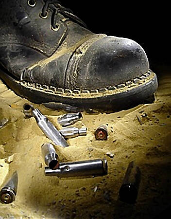 缅甸抗日短篇小说：鞋子的故事-丘文