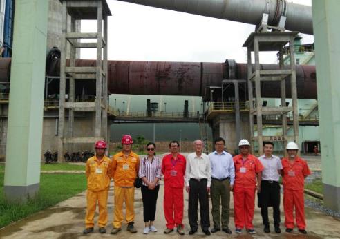 刁明副总领事巡视中资项目安全保障工作