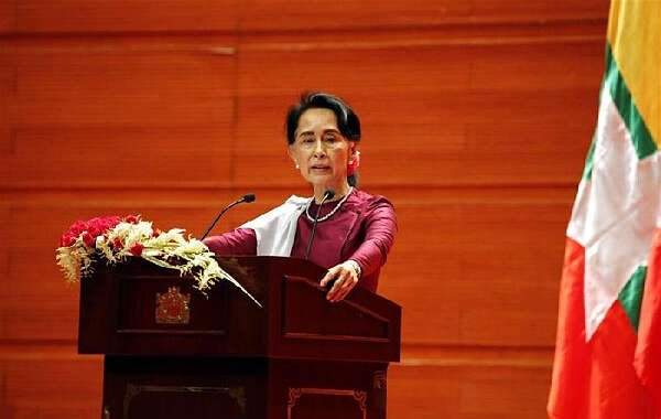 各国外交使节对杜昂山素季演讲的表态